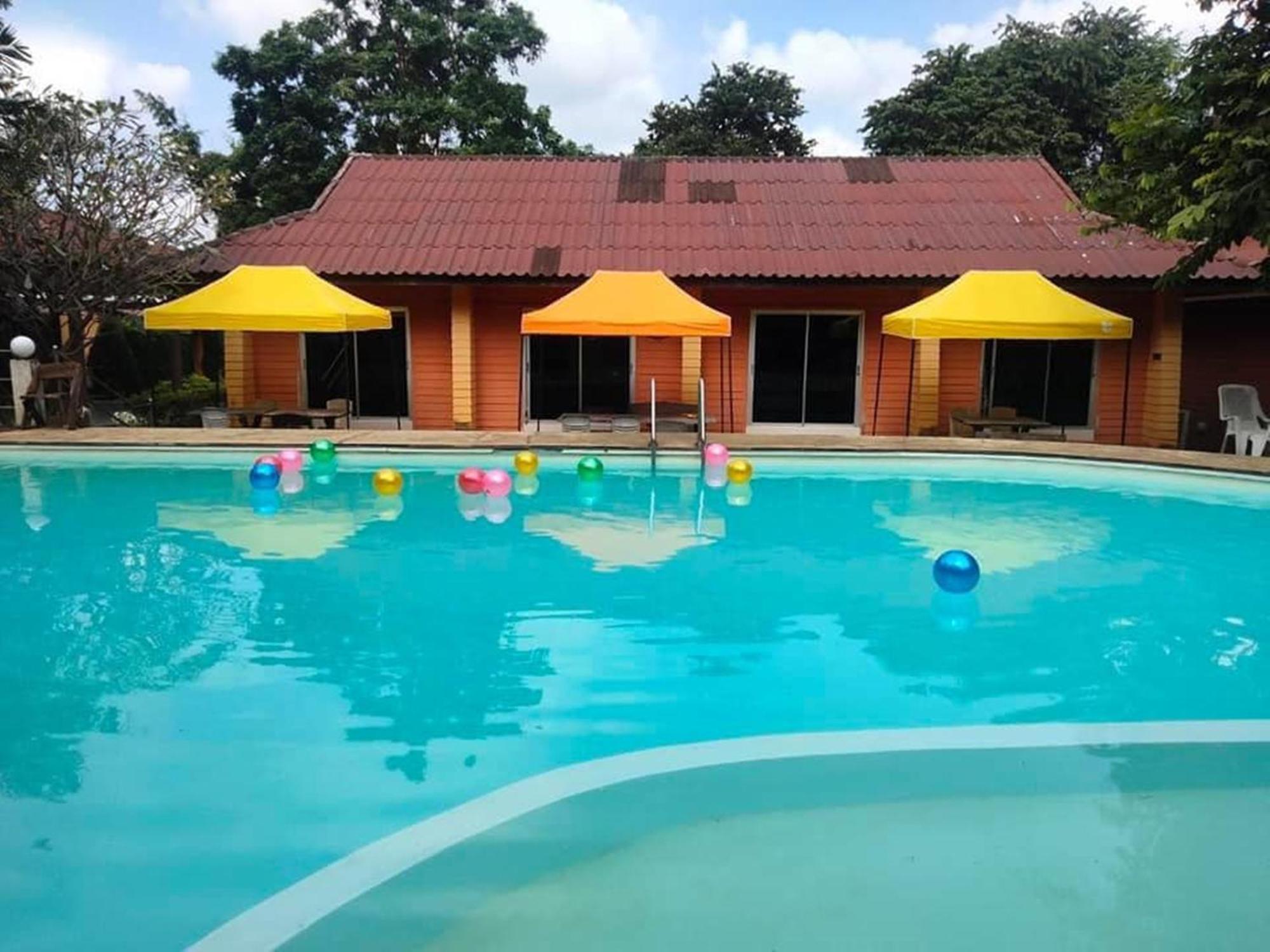 Aurora Resort Kanchanaburi Extérieur photo