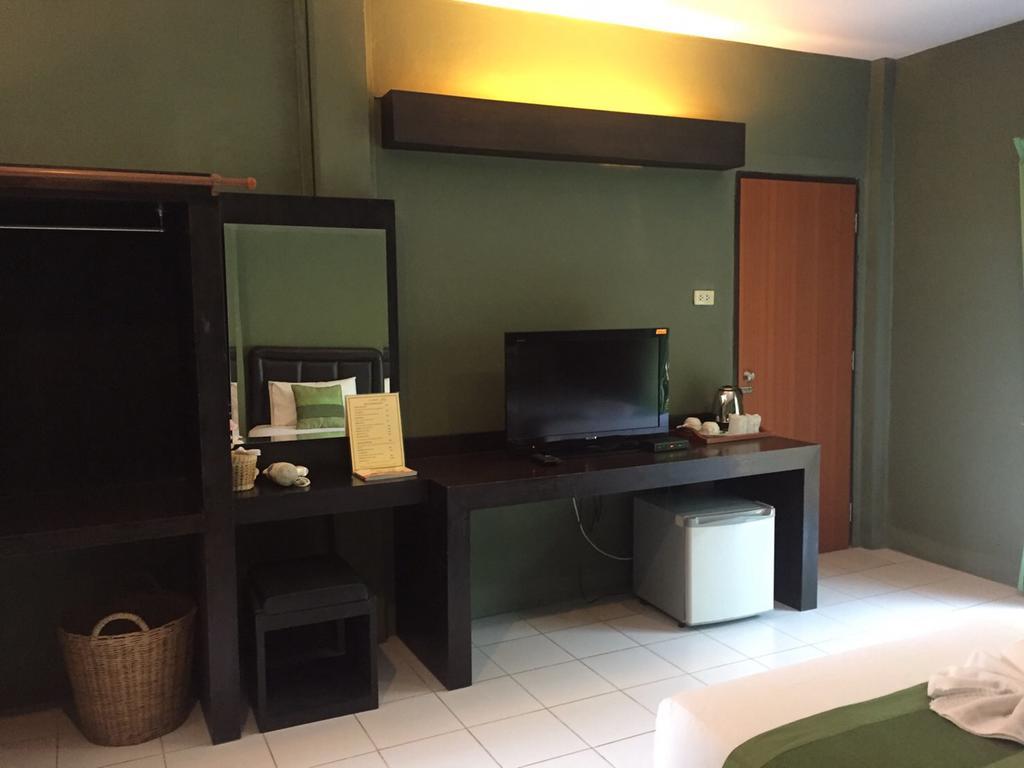 Aurora Resort Kanchanaburi Extérieur photo