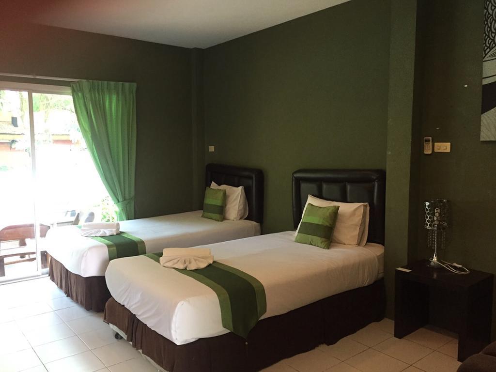 Aurora Resort Kanchanaburi Extérieur photo